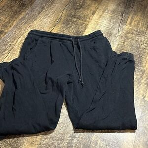 🖤Nice sweatpants size 8-10🖤